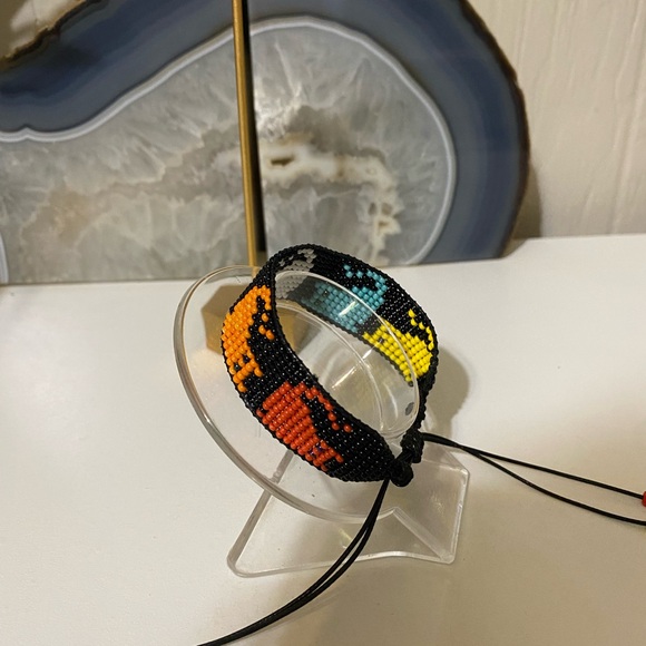 Handmade Beaded cat Cuff Bracelet — Black, Turquoise, White, Yellow, Orange - Picture 3 of 3